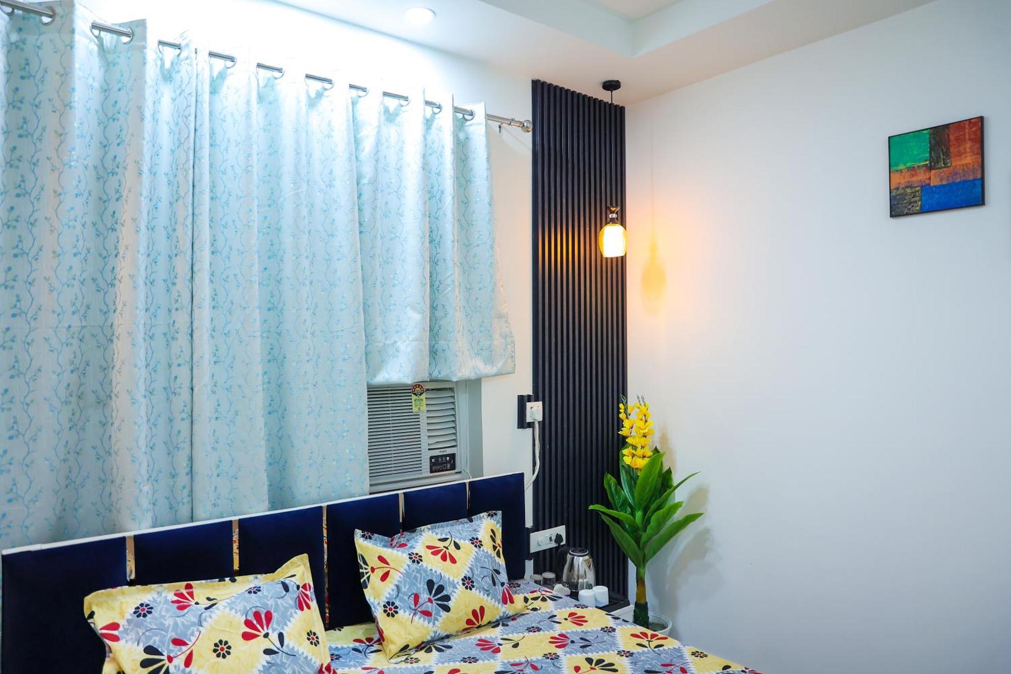 Agrah Stay - Kasa Lusso Stay Фаридабад Екстериор снимка