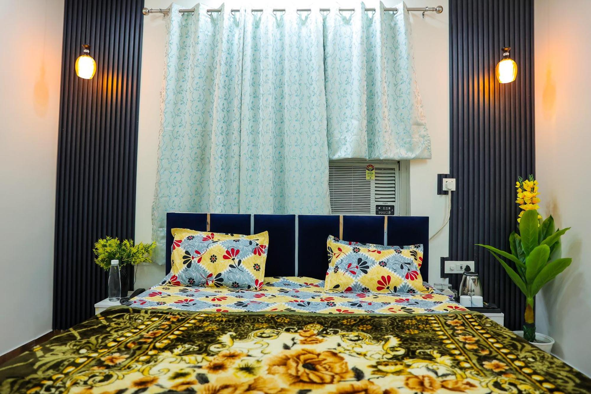 Agrah Stay - Kasa Lusso Stay Фаридабад Екстериор снимка