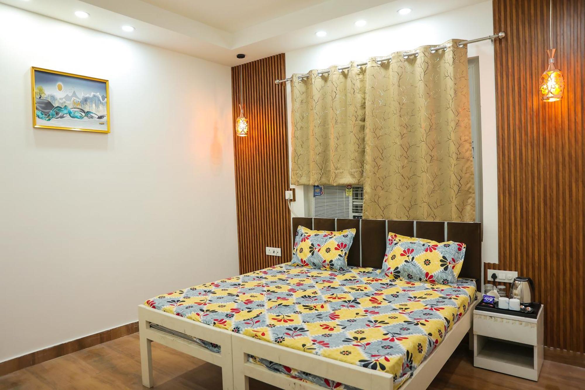 Agrah Stay - Kasa Lusso Stay Фаридабад Екстериор снимка